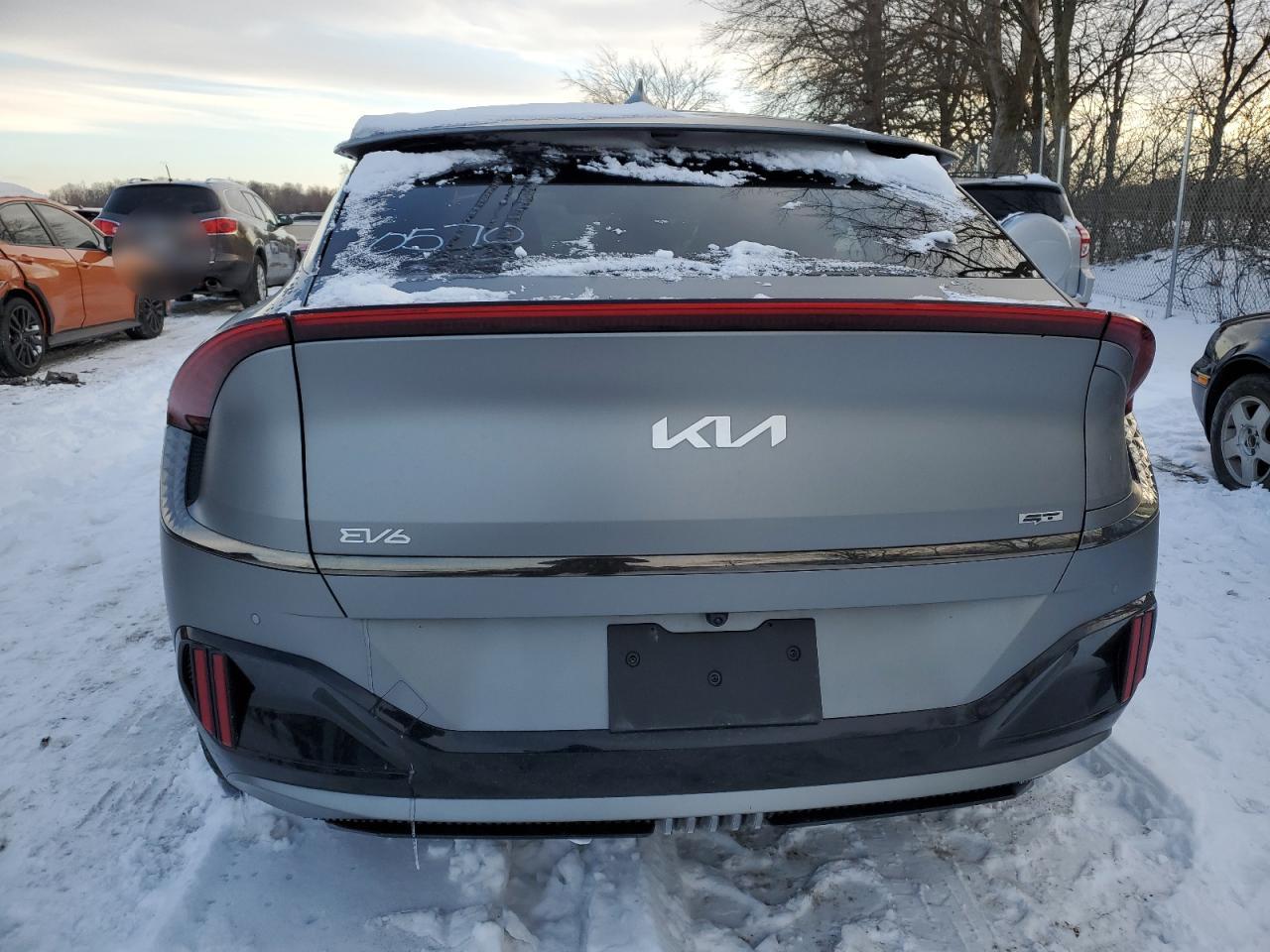 2024 KIA EV6 GT VIN:JTEHD20V956038213