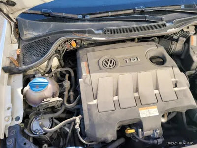 2014 Volkswagen Polo VIN: