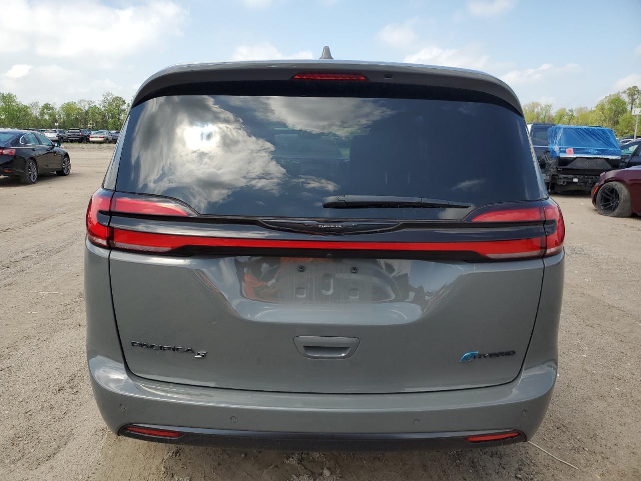 2022 CHRYSLER PACIFICA HYBRID LIMITED VIN:2C4RC1S71NR148749