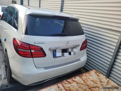 2015 Mercedes-Benz B 200 VIN: