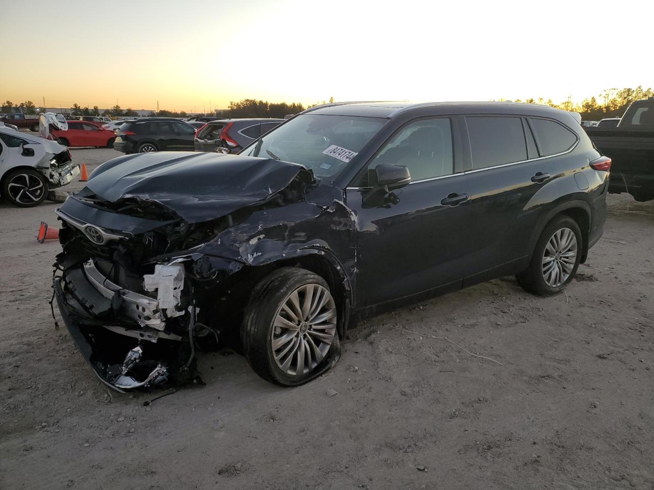 2023 TOYOTA HIGHLANDER L VIN:5TDKDRBH6PS035203