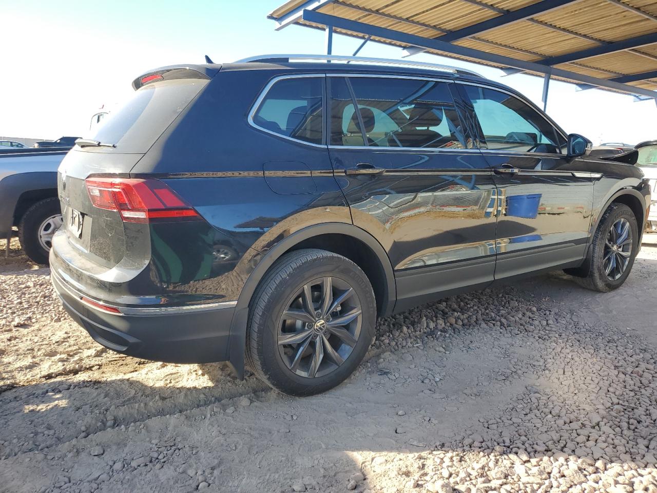 2023 VOLKSWAGEN TIGUAN SE VIN:3VV3B7AX5PM138251