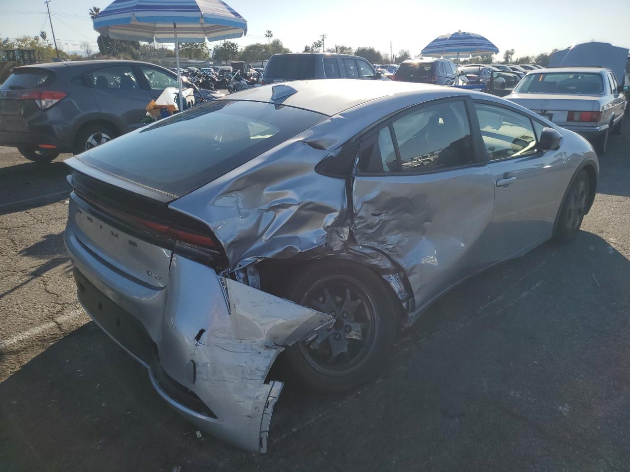 2024 TOYOTA PRIUS LE VIN:JTDACAAU6R3046107