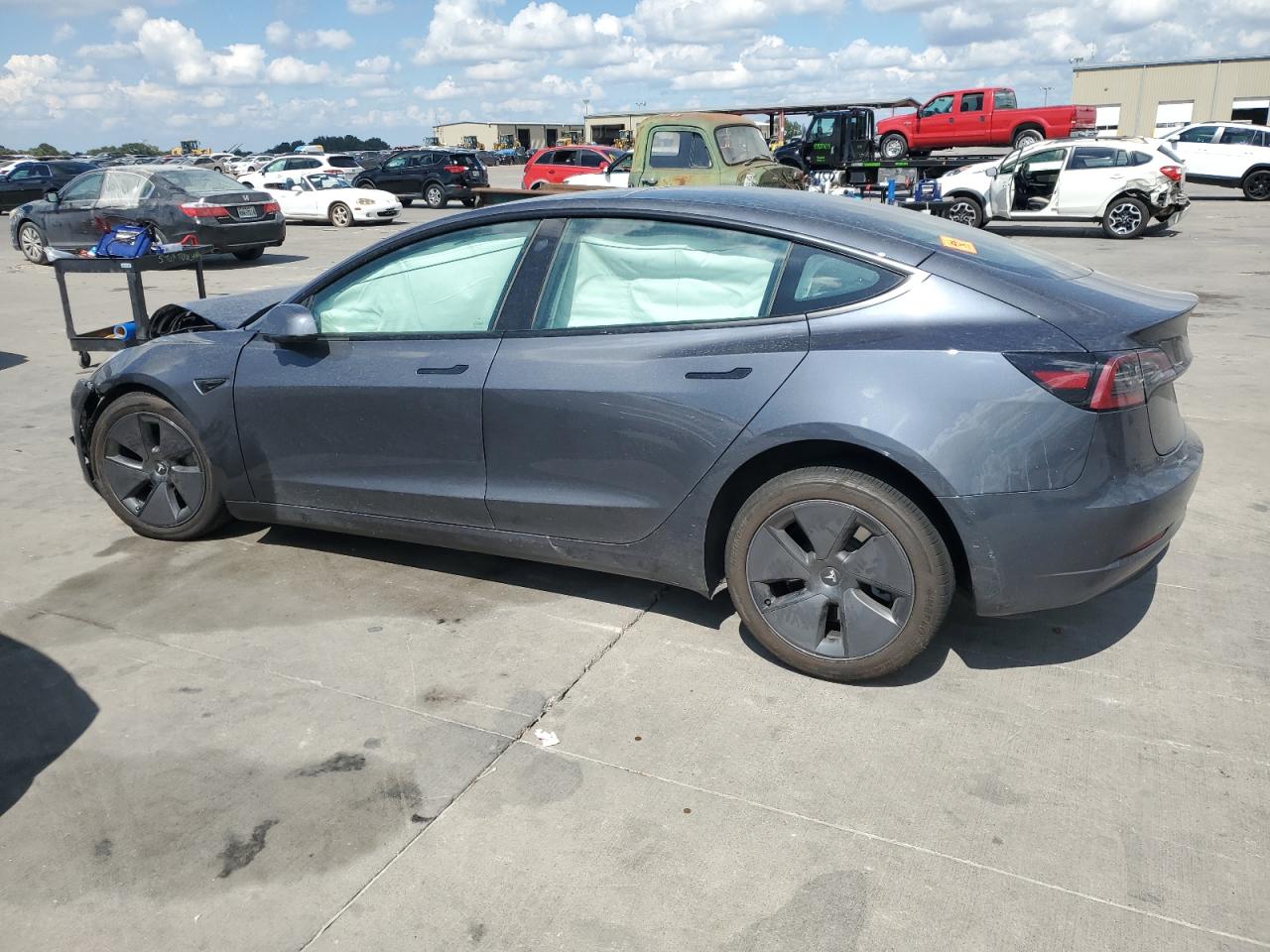 2023 TESLA MODEL 3  VIN:5YJ3E1EB8PF631492