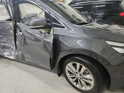 2017 Kia Carnival KNAMC81ABHS252664 VIN:KNAMC81ABHS252664