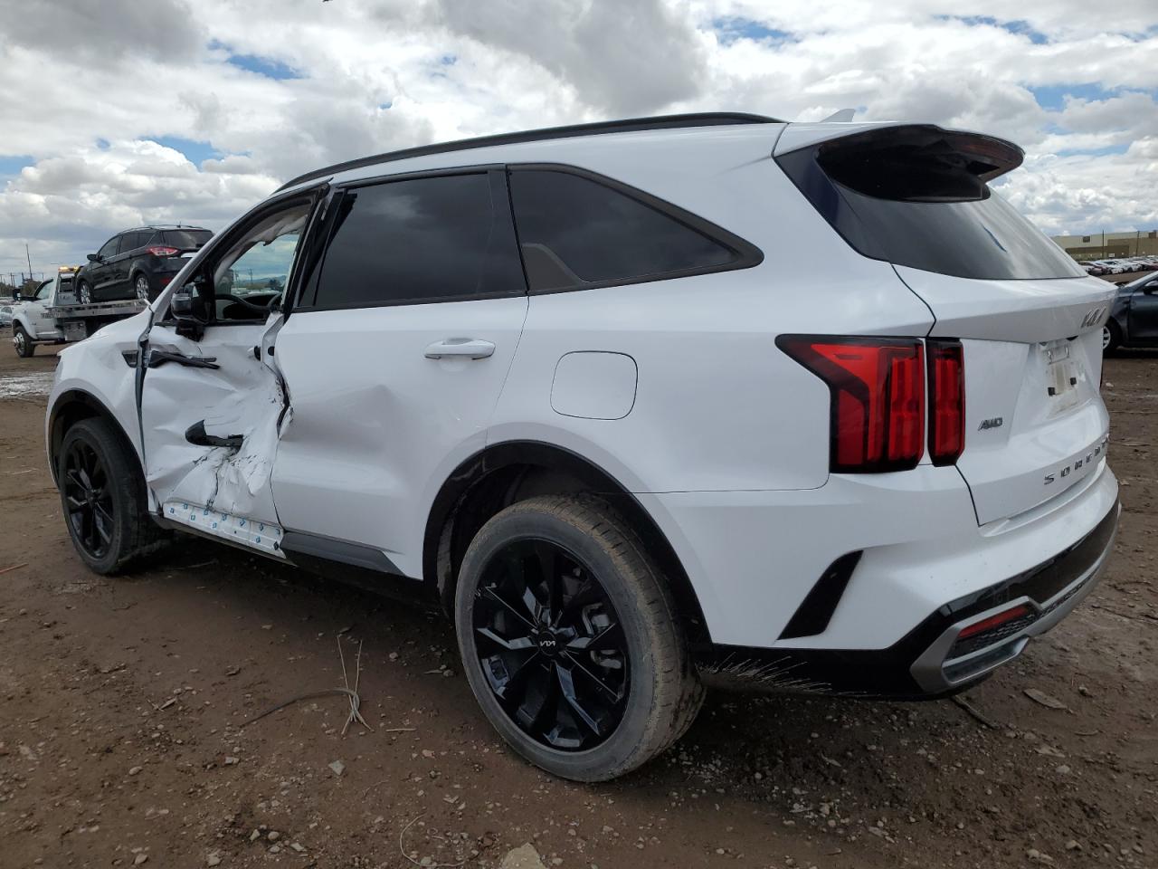 2022 KIA SORENTO SX VIN:5XYRKDLF1NG112297