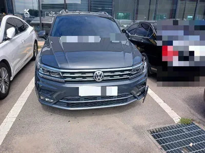 2018 Volkswagen Tiguan VIN: