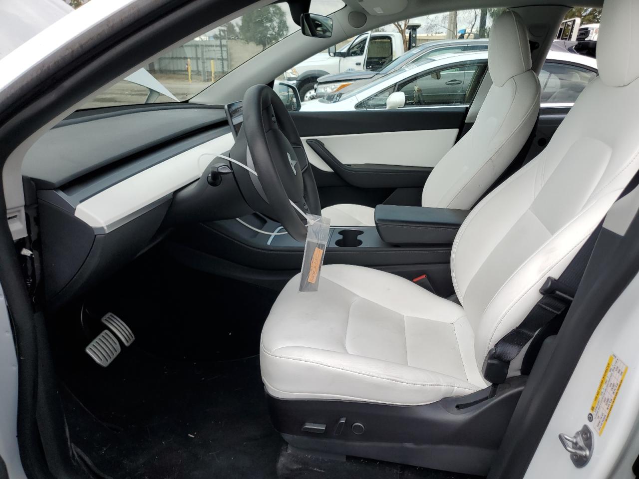 2022 TESLA MODEL Y  VIN:7SAYGDEF2NF317678