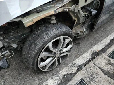 2016 Mercedes-Benz C 220 WDDWF0EB4GF215767 VIN:WDDWF0EB4GF215767