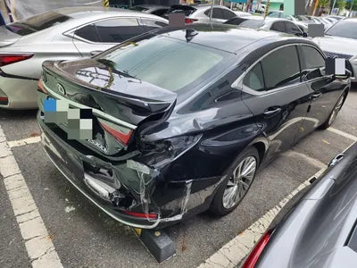 2022 Lexus ES 300 VIN: