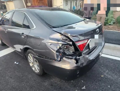 2016 Toyota Camry VIN: