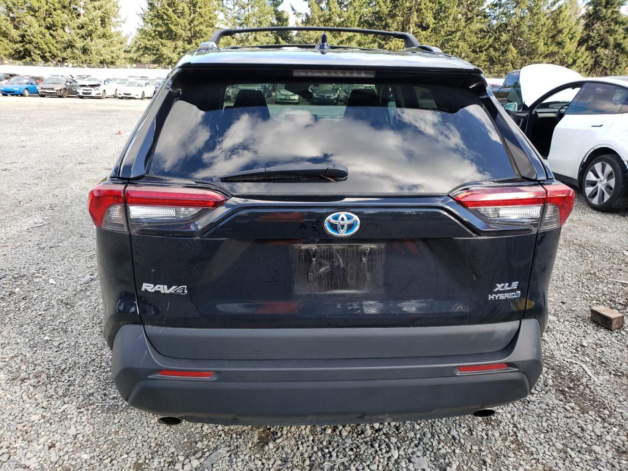 2022 TOYOTA RAV4 XLE PREMIUM VIN:2T3B6RFV0NW029984