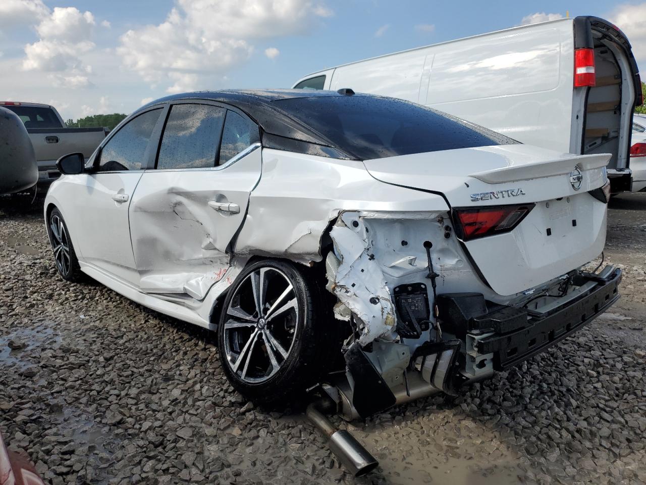 2022 NISSAN SENTRA SR VIN:3N1AB8DV7NY227513