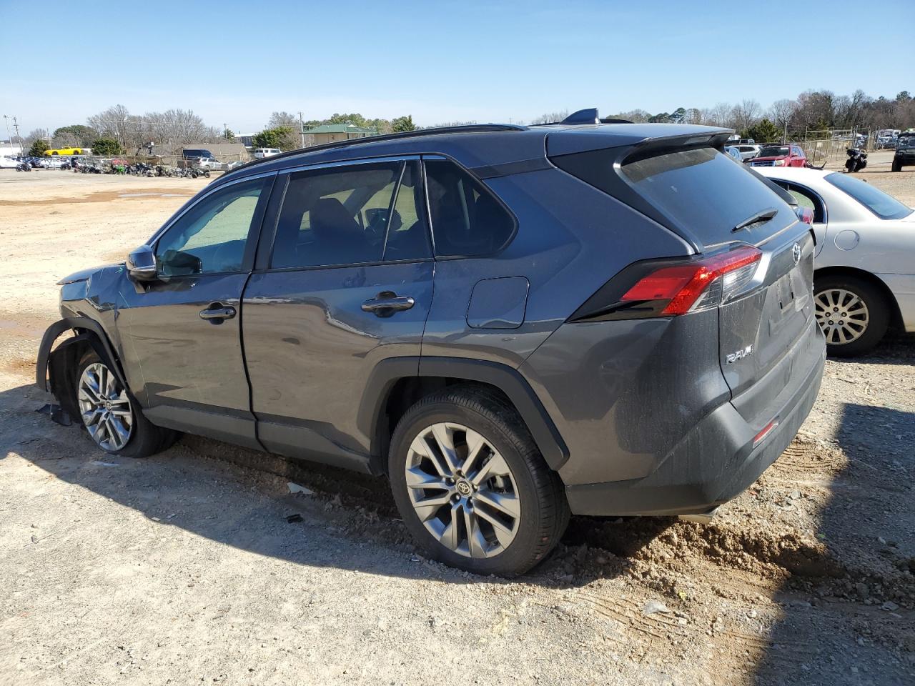 2024 TOYOTA RAV4 XLE PREMIUM VIN:2T3C1RFV6RC253268