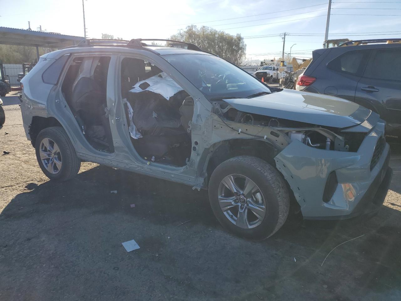 2022 TOYOTA RAV4 XLE VIN:2T3W1RFV3NW194685