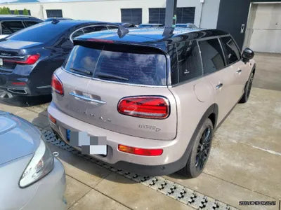 2022 MINI Clubman VIN:
