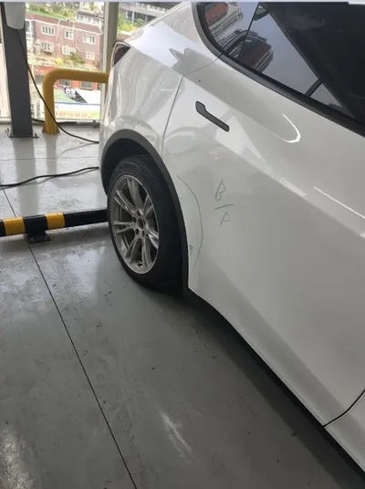 2023 Tesla Model Y VIN: