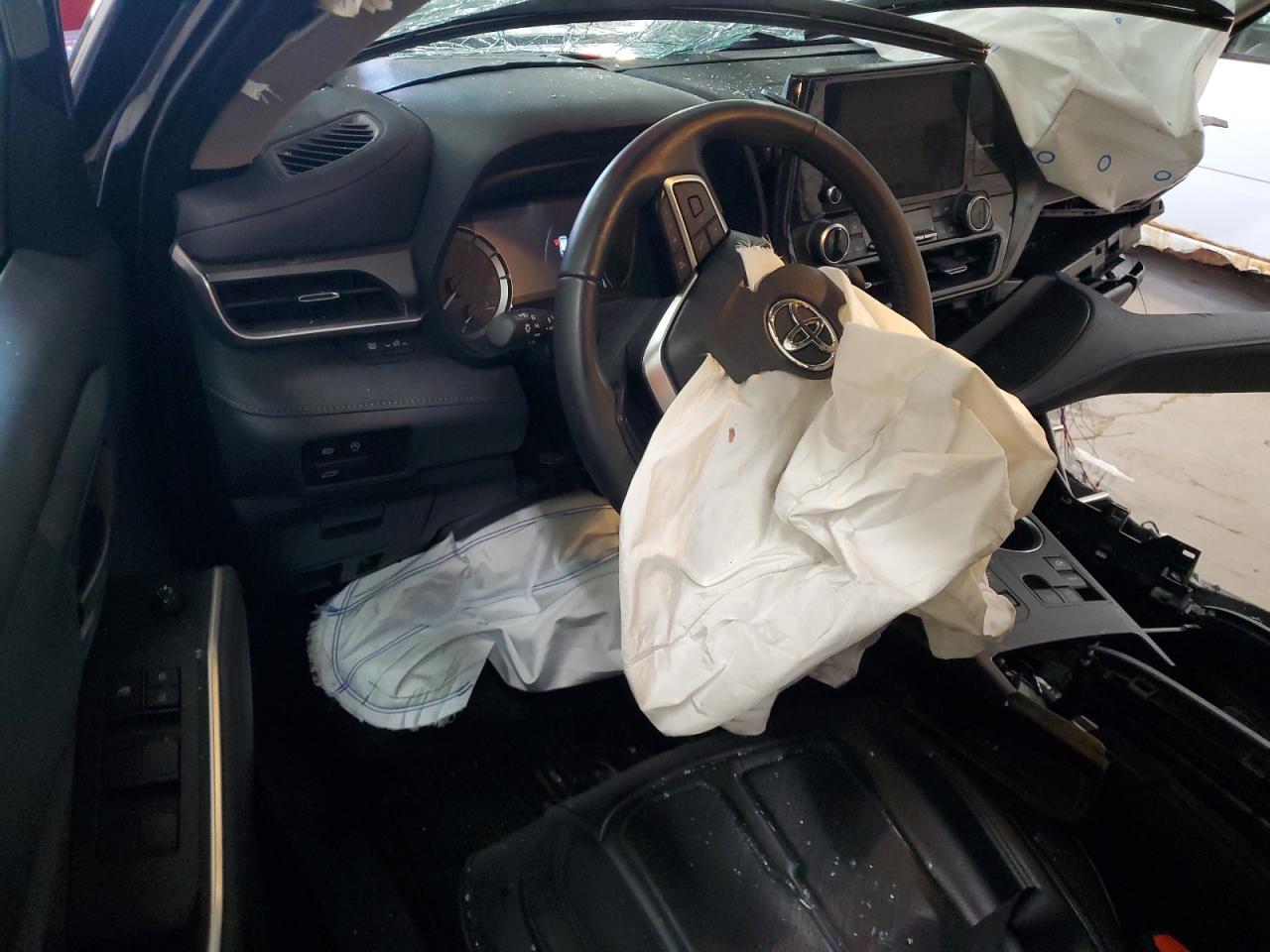 2023 TOYOTA HIGHLANDER L VIN:5TDKDRBH4PS011837