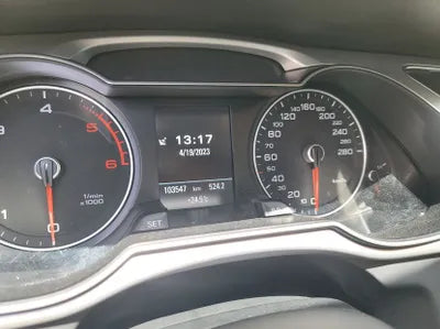 2015 Audi A4 WAUZZZ8K8FN032517 VIN:WAUZZZ8K8FN032517