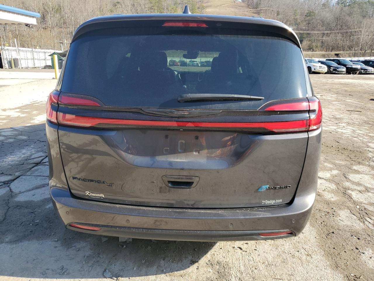 2022 CHRYSLER PACIFICA HYBRID TOURING L VIN:2C4RC1L72NR201182