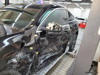 2020 Mercedes-Benz GLC 300 VIN: