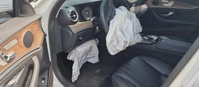 2017 Mercedes-Benz E 220 VIN: