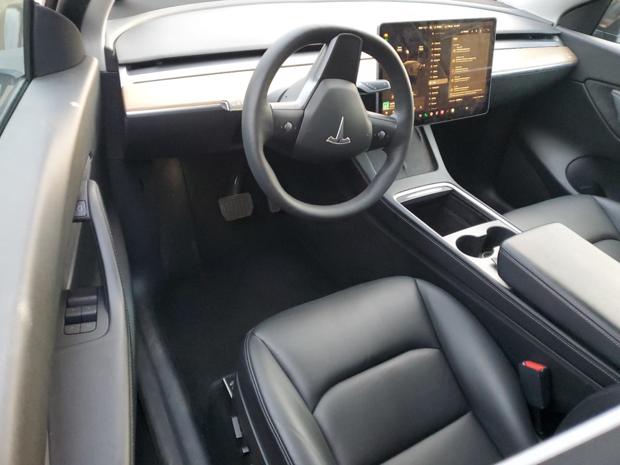 2022 TESLA MODEL Y  VIN:7SAYGDEE5NA007514