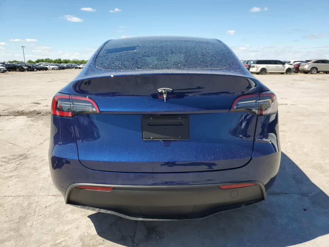 2024 TESLA MODEL Y  VIN:7SAYGDED7RF044189