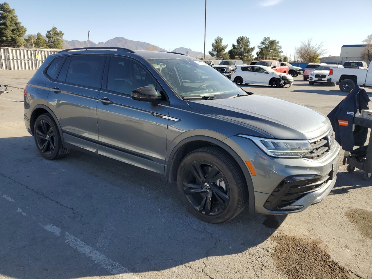 2024 VOLKSWAGEN TIGUAN SE R-LINE BLACK VIN:3VVCB7AX8RM055576