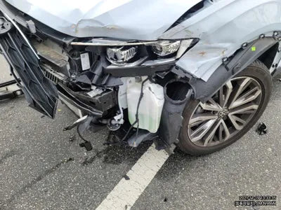 2021 Volkswagen T-Roc WVGZZZA1ZMV033811 VIN:WVGZZZA1ZMV033811