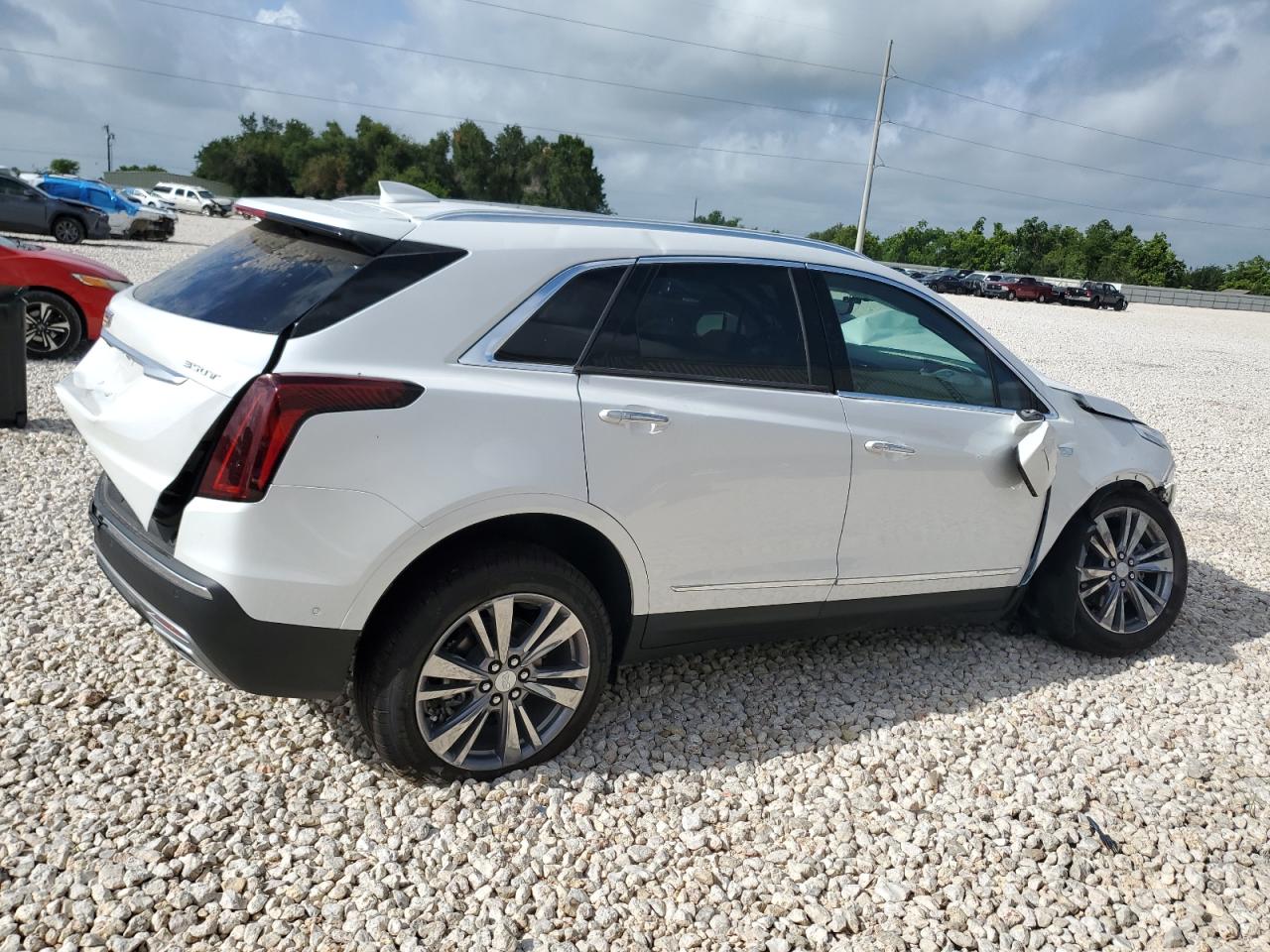 2024 CADILLAC XT5 PREMIUM LUXURY VIN:1GYKNCR46RZ743718