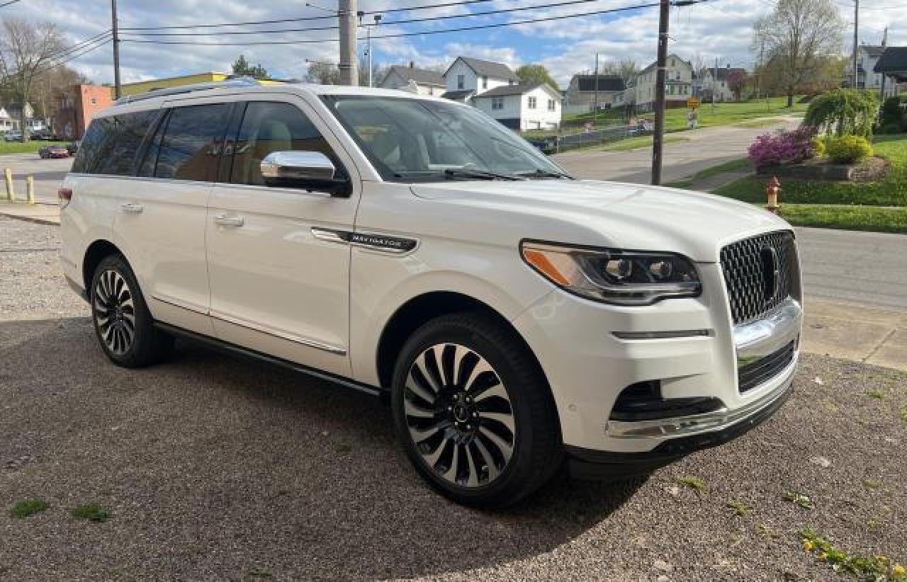 2022 LINCOLN NAVIGATOR BLACK LABEL VIN:5LMJJ2TT5NEL03961