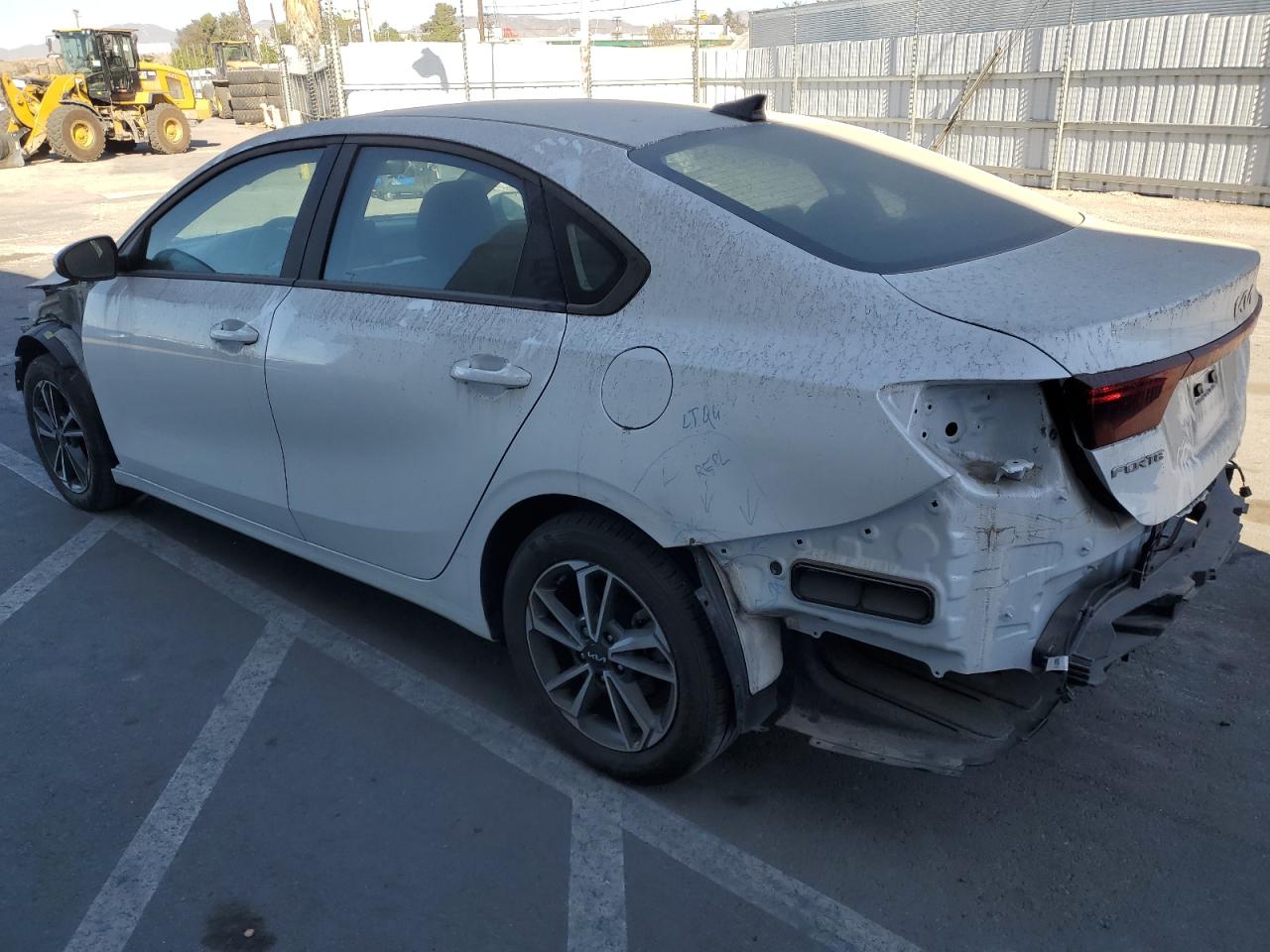 2023 KIA FORTE LX VIN:3KPF24AD6PE560720