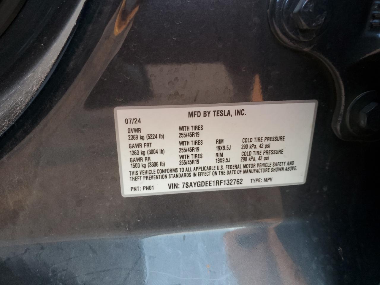 2024 TESLA MODEL Y  VIN:7SAYGDEE1RF132762