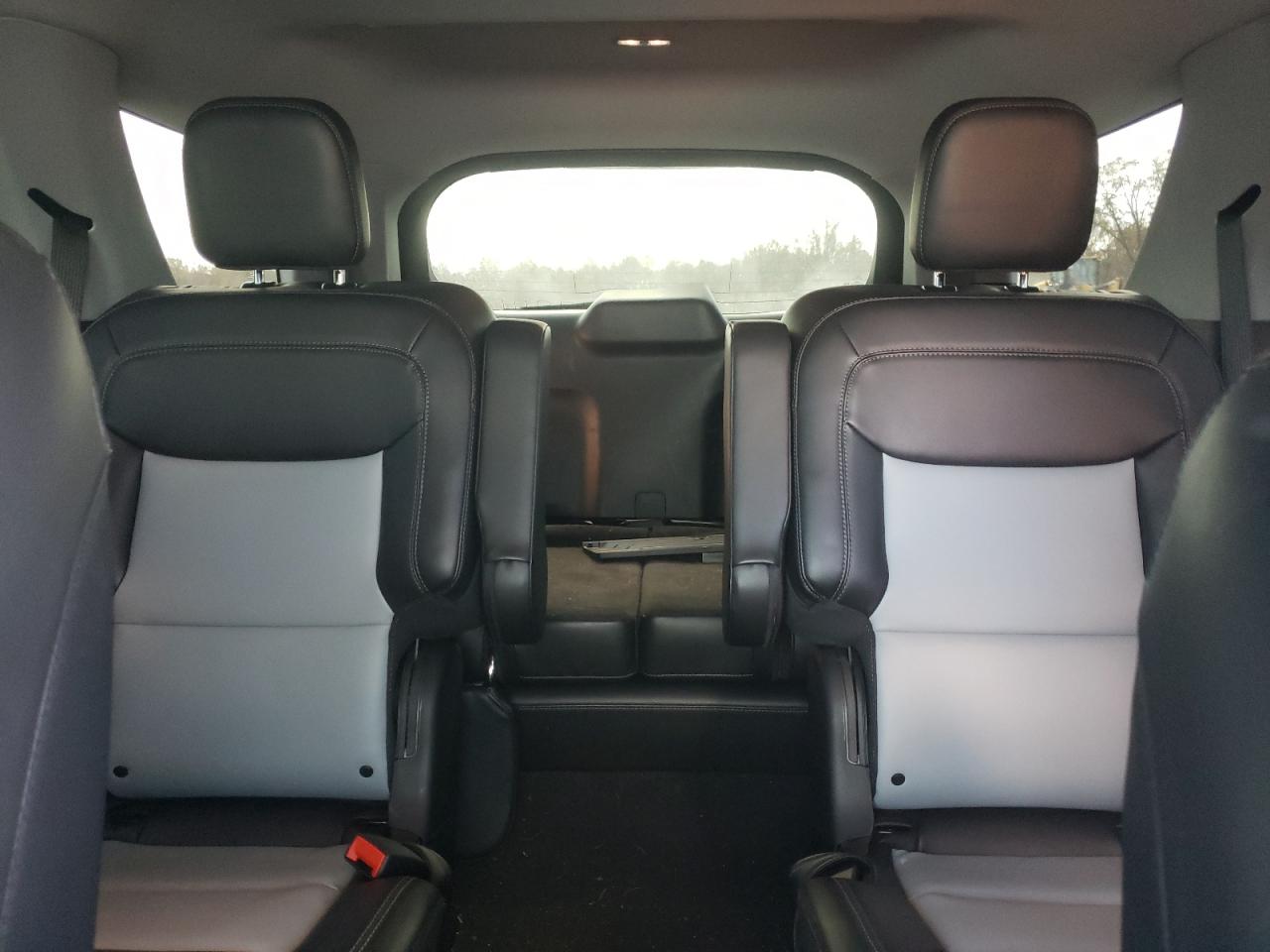 2023 FORD EXPLORER XLT VIN:1FMSK8DH4PGA71653