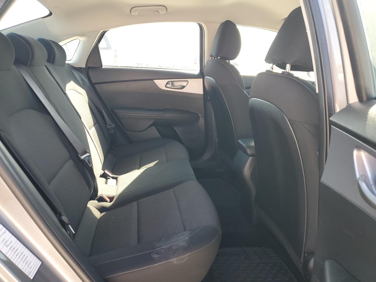 2022 KIA FORTE FE VIN:3KPF24AD1NE464247