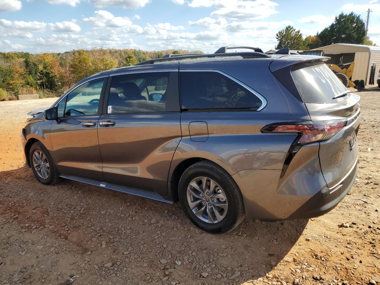 2024 TOYOTA SIENNA XLE VIN:5TDYRKEC3RS222081