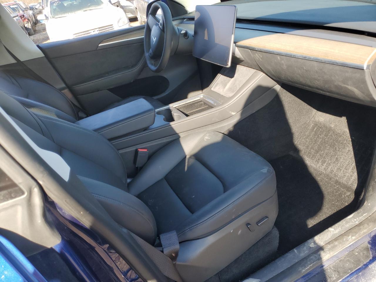 2022 TESLA MODEL Y  VIN:7SAYGDEE7NA019888