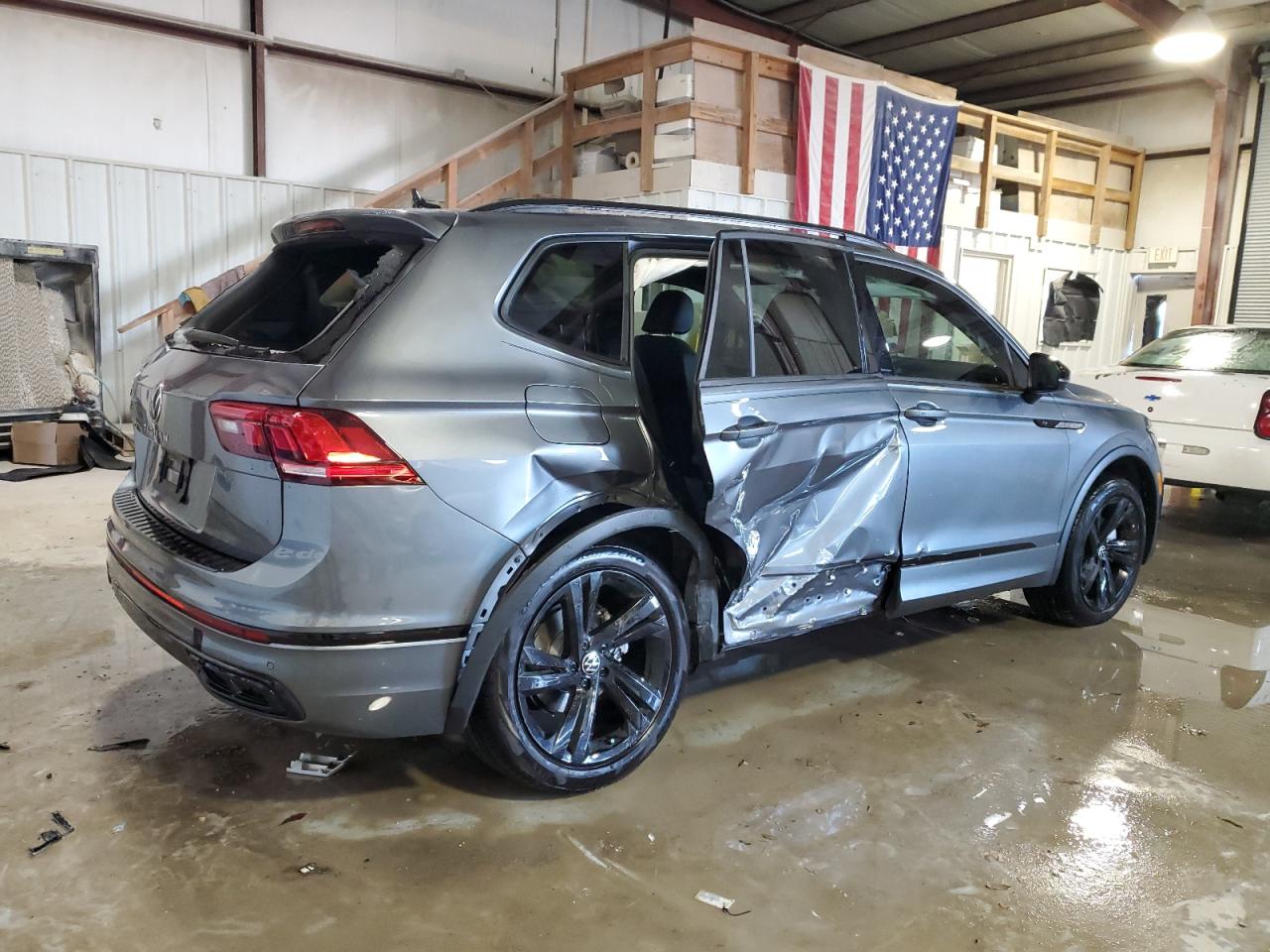 2024 VOLKSWAGEN TIGUAN SE R-LINE BLACK VIN:3VVCB7AX2RM086872