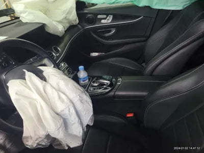 2016 Mercedes-Benz E 220 VIN: