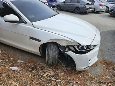 2016 Jaguar XE SAJAB4BN8GA932368 VIN:SAJAB4BN8GA932368