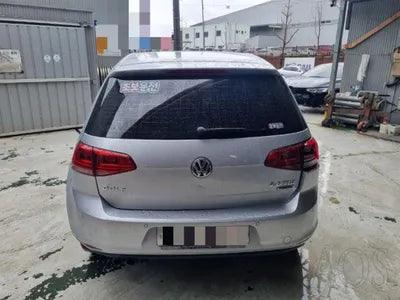 2016 Volkswagen Golf WVWZZZAUZGW173889 VIN:WVWZZZAUZGW173889