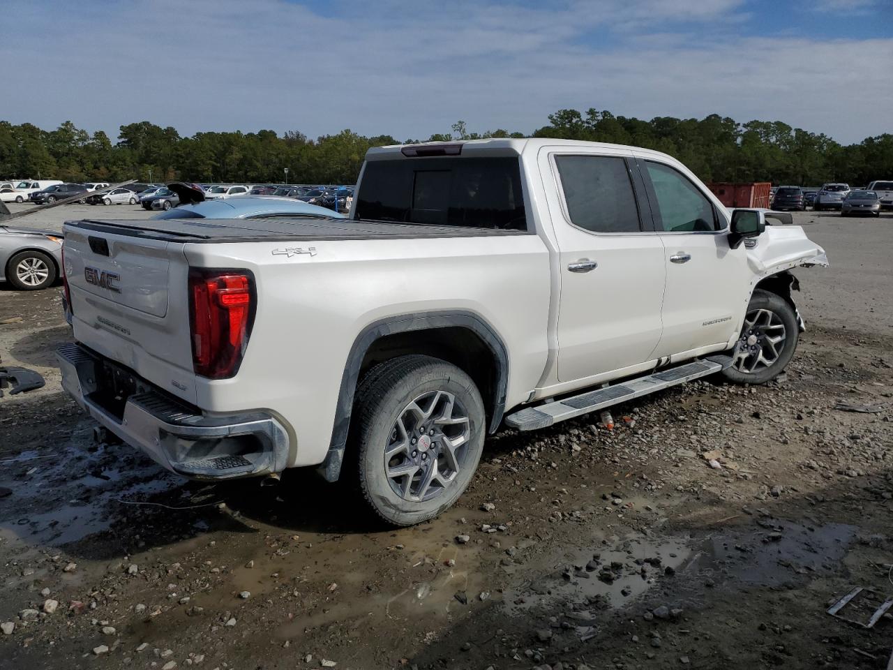 2022 GMC SIERRA K1500 SLT VIN:3GTUUDED9NG571157