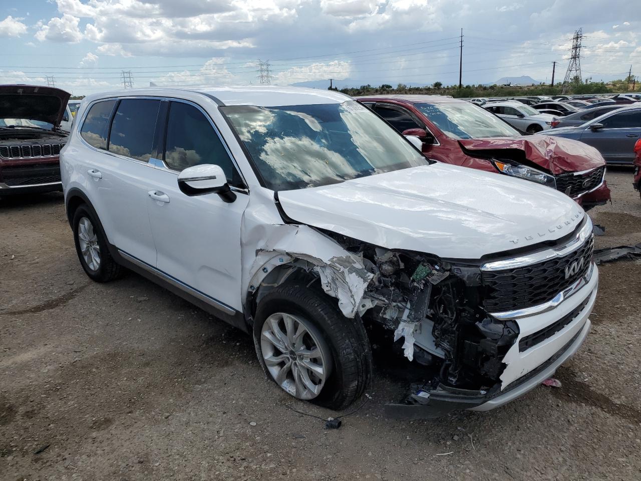 2022 KIA TELLURIDE LX VIN:5XYP24HC1NG265817