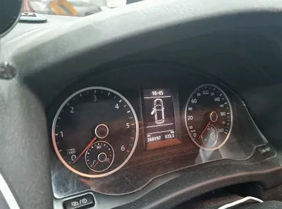 2015 Volkswagen Tiguan WVGZZZ5NZFW546276 VIN:WVGZZZ5NZFW546276