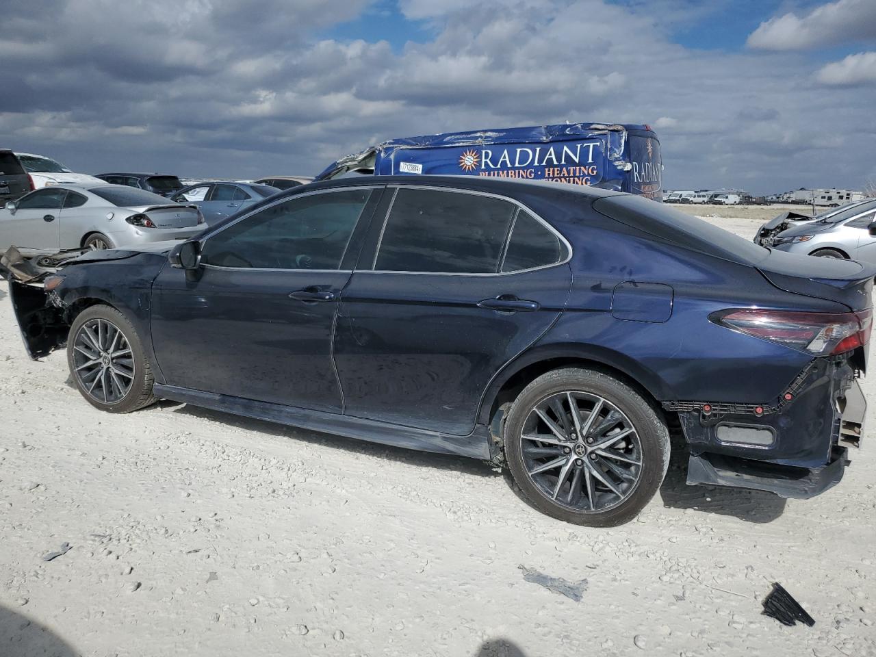 2022 TOYOTA CAMRY SE VIN:4T1G11AK7NU623421