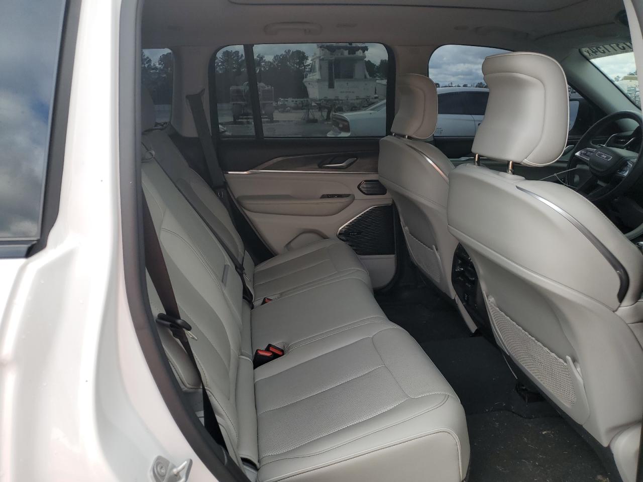 2023 JEEP GRAND CHEROKEE OVERLAND VIN:1C4RJHDG6PC502336