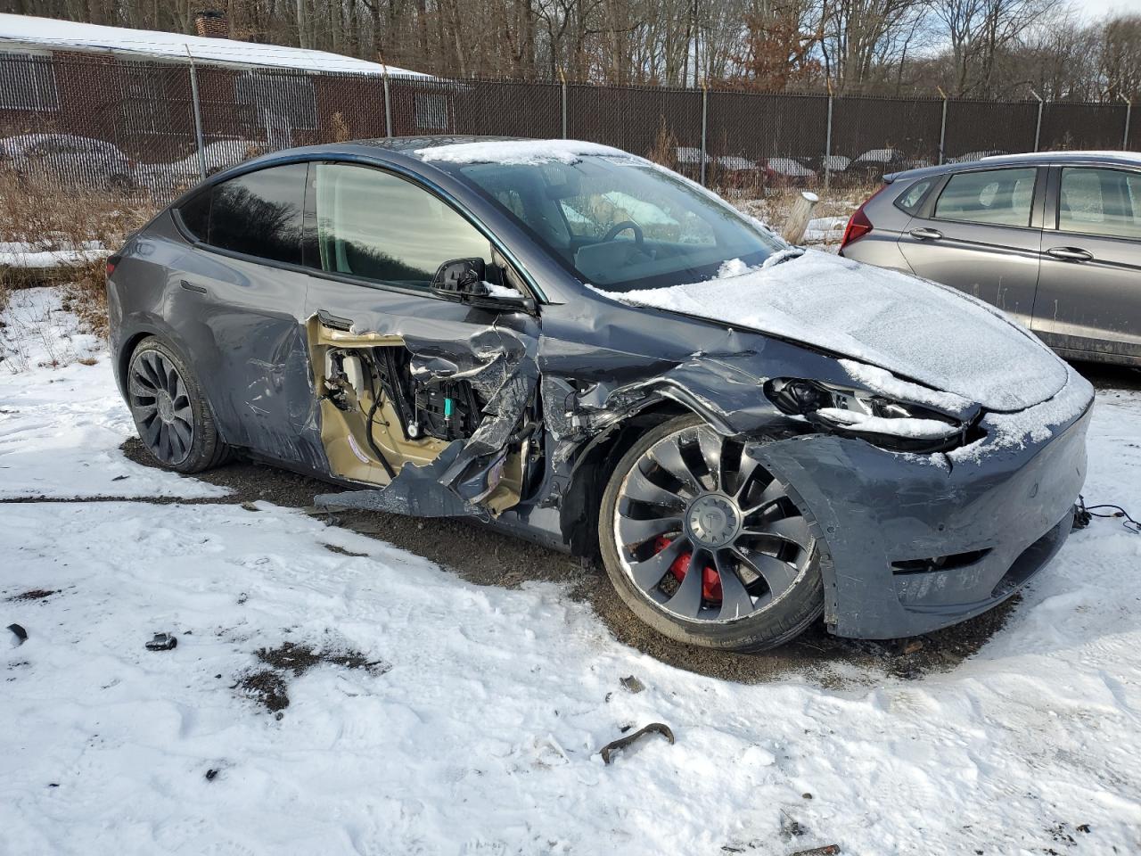 2022 TESLA MODEL Y  VIN:7SAYGDEF6NF377267
