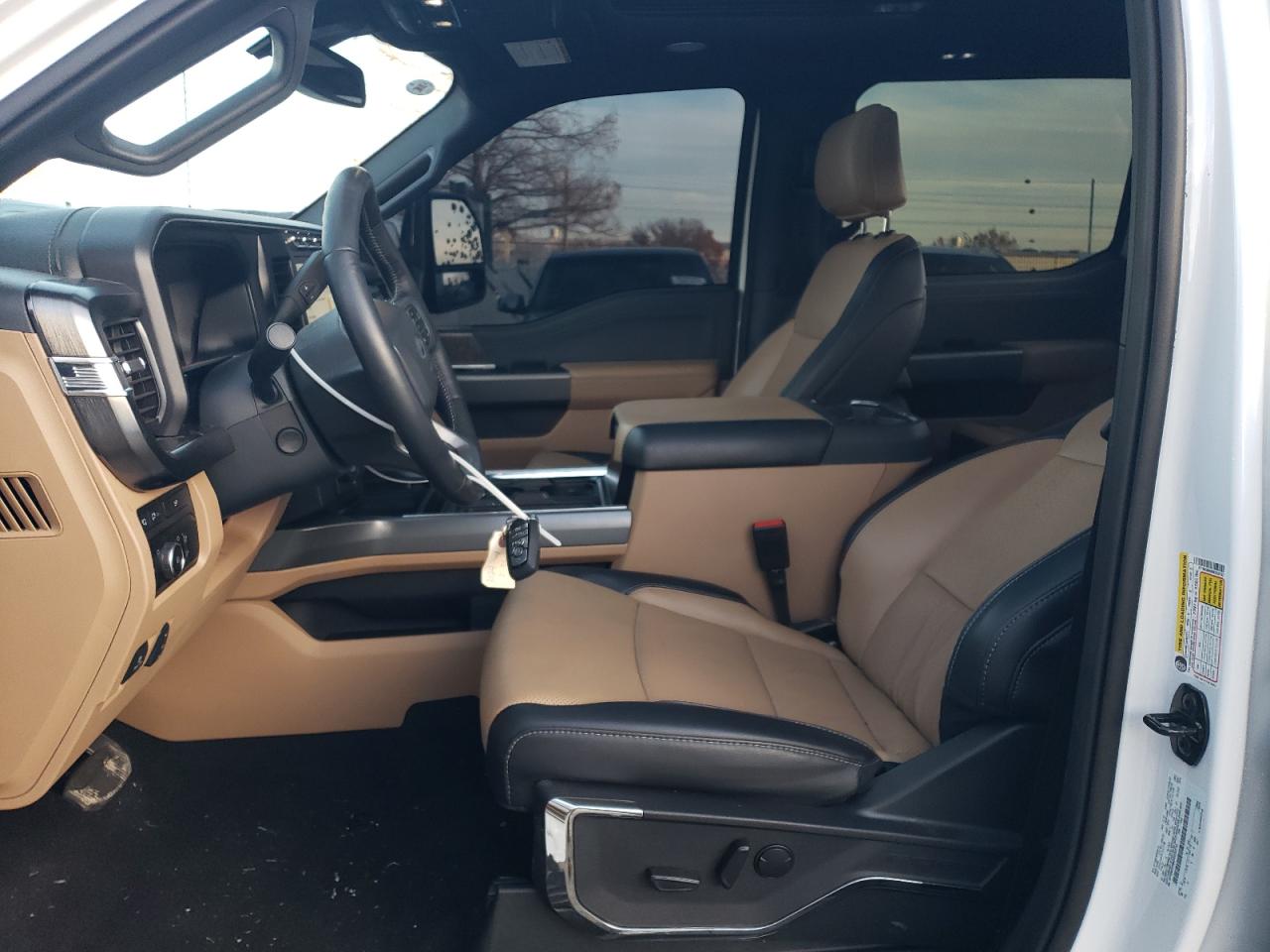 2024 FORD F350 SUPER DUTY VIN:1FT8W3DM8REC02732