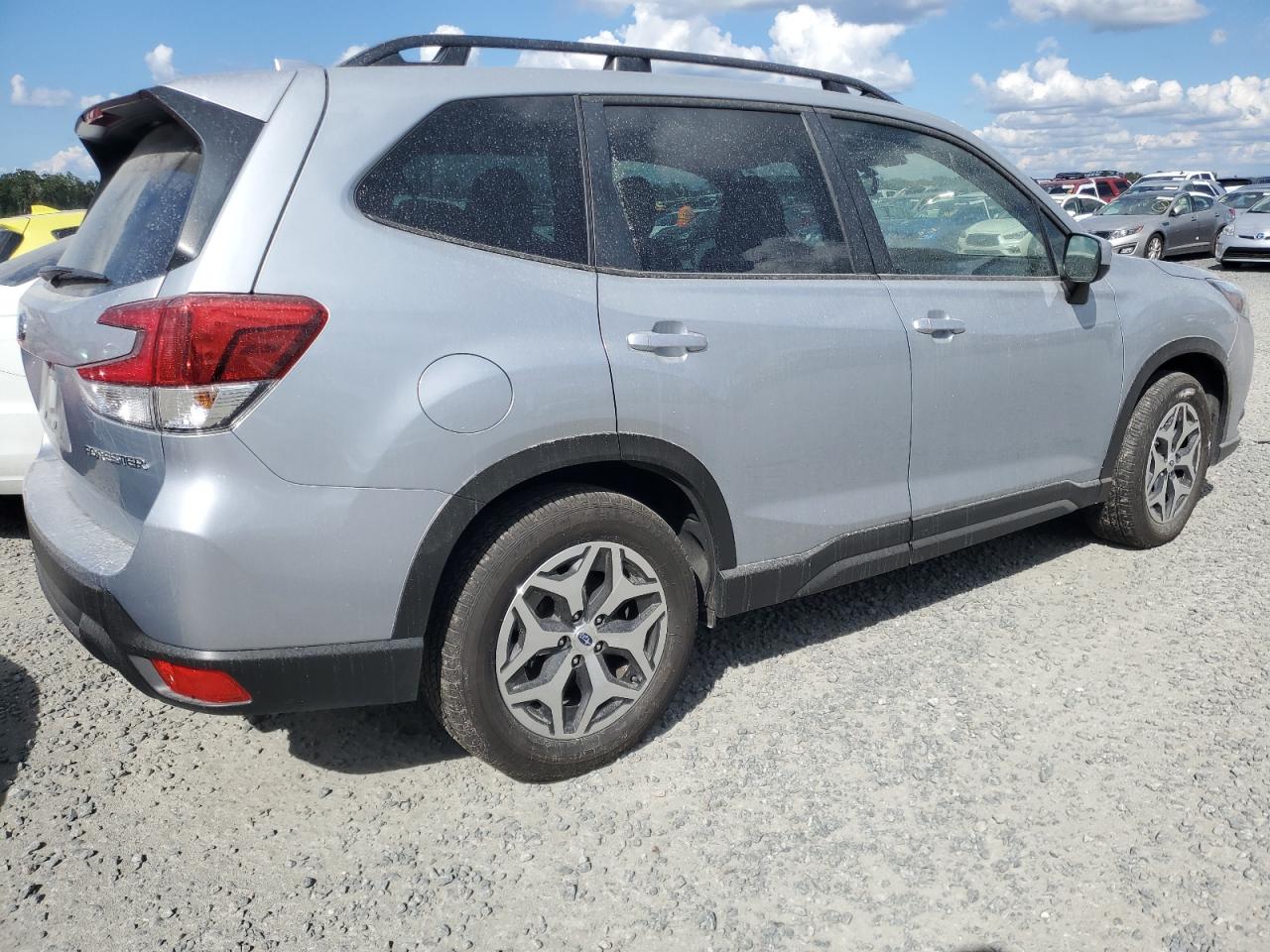 2023 SUBARU FORESTER PREMIUM VIN:JF2SKAEC2PH493401